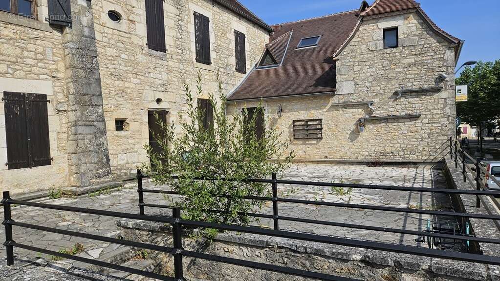 Hotel restaurant murs et fonds de commerce - photo 3