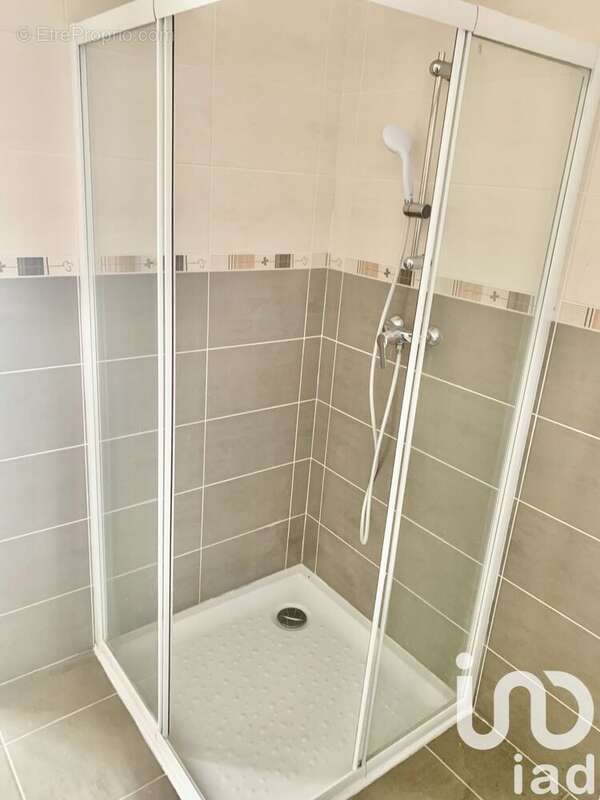 Photo 7 - Appartement à SAVIGNY-SUR-ORGE