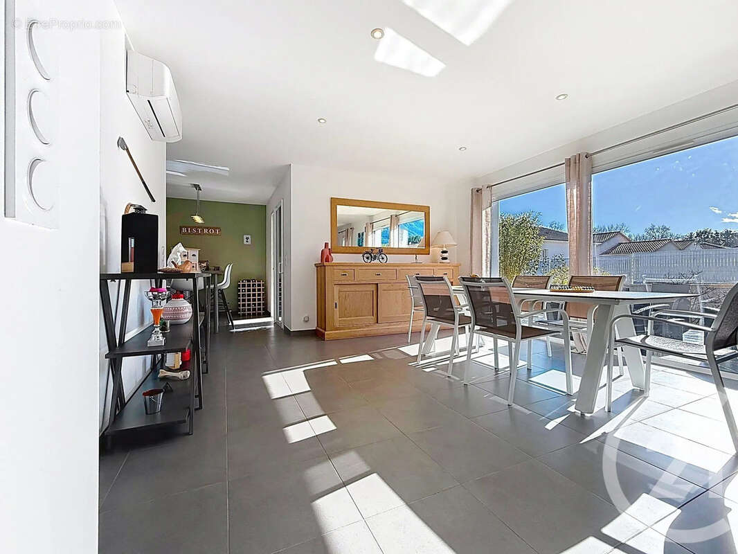 Maison à SANTA-MARIA-POGGIO