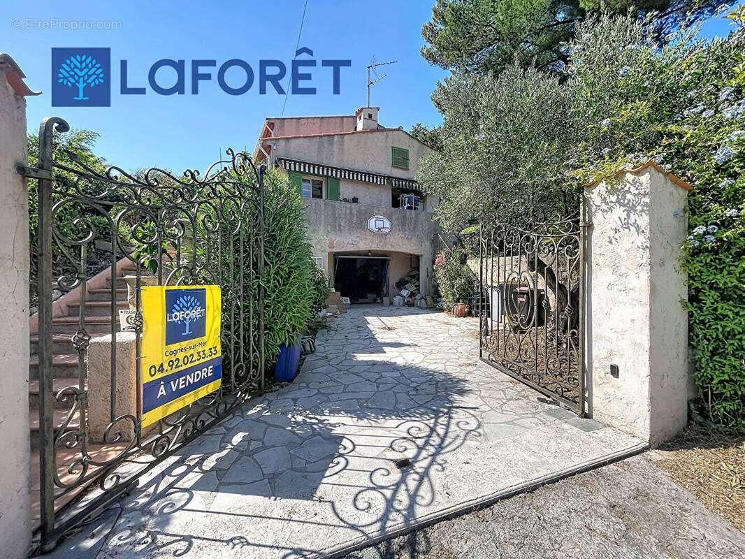 Maison à CAGNES-SUR-MER