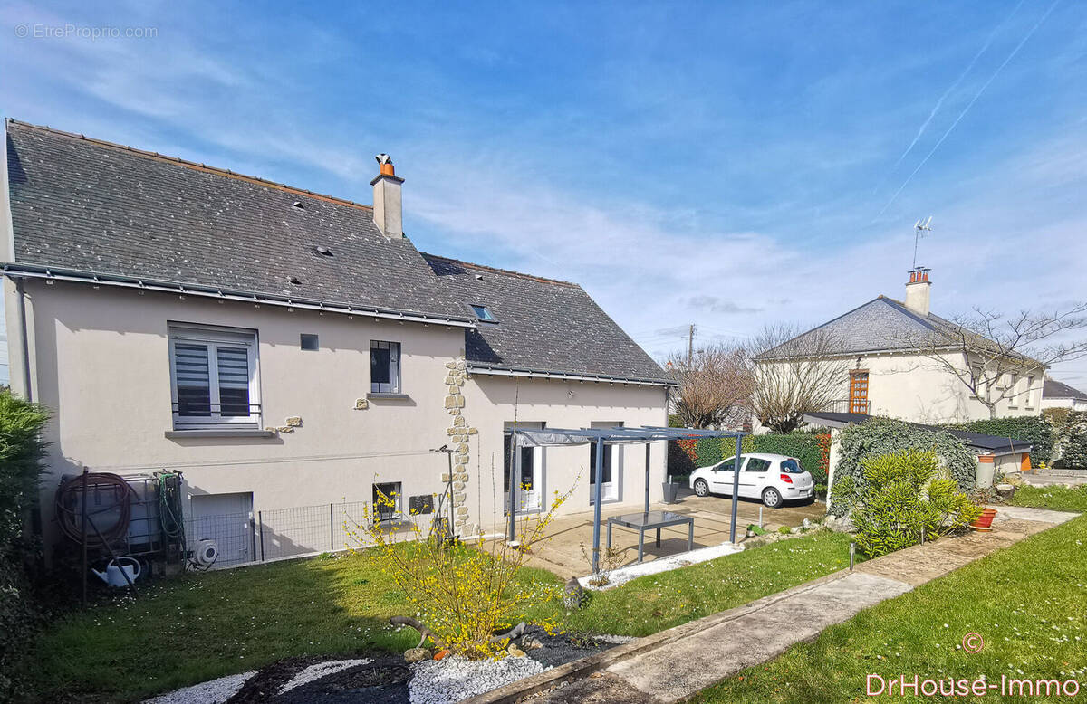 Maison à MONTS