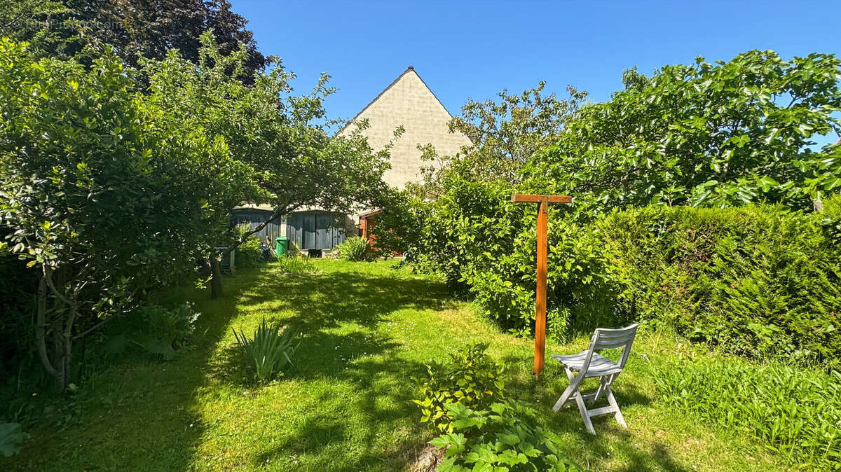 Maison à ROSNY-SOUS-BOIS