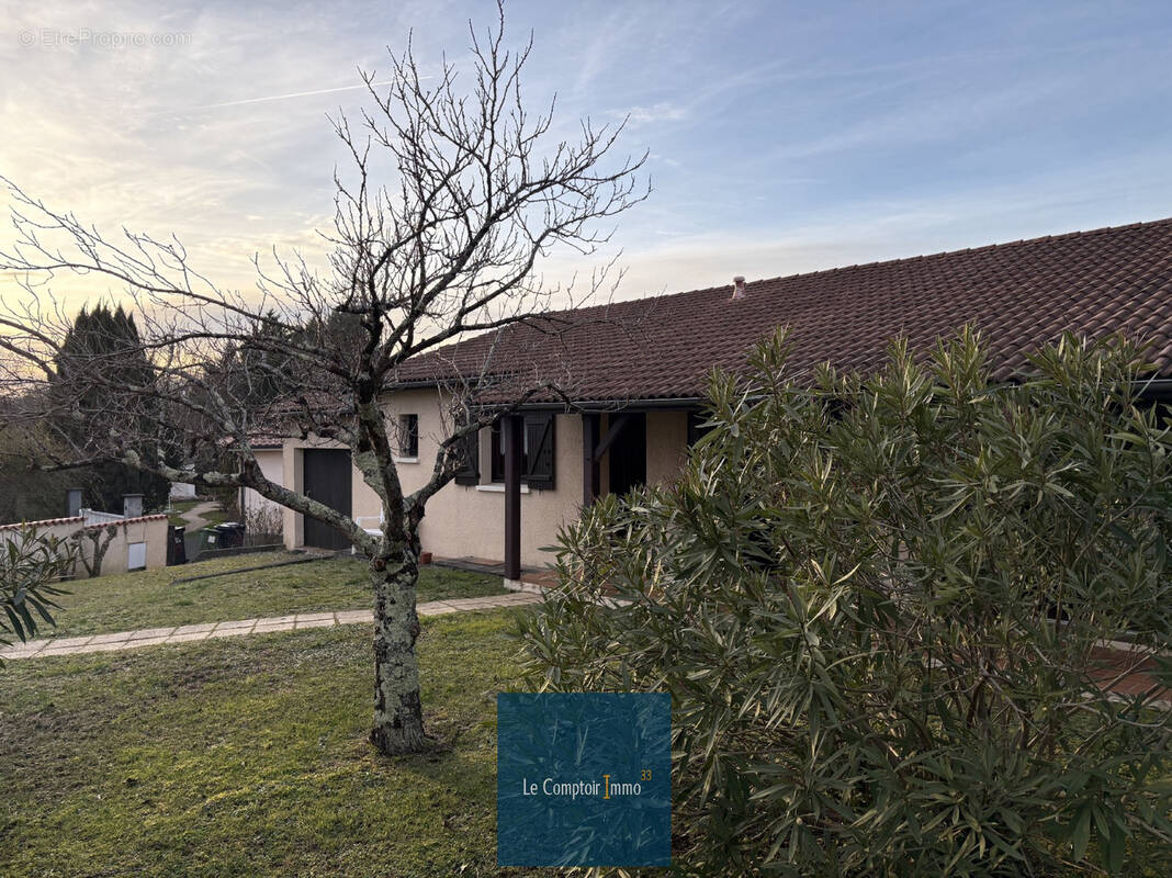 Maison à YVRAC