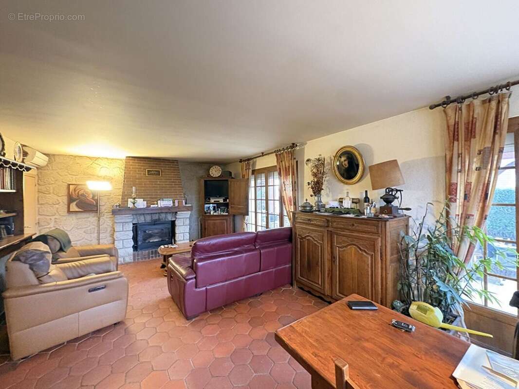 59806582i.jpg - Maison à SAINTE-GENEVIEVE
