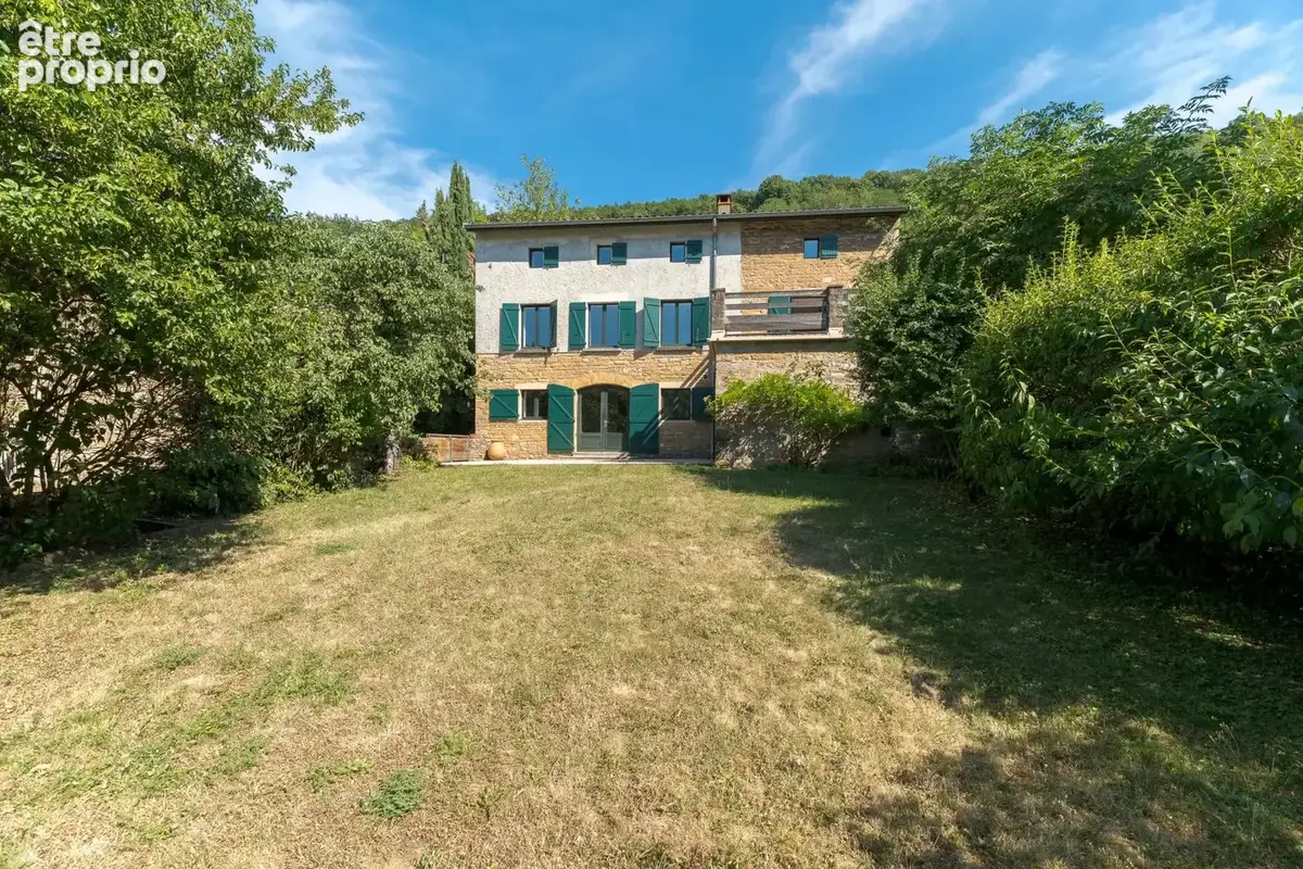 Poleymieux-au-mont-d’or – propriété en pierre dans un secteur recherché - photo 19