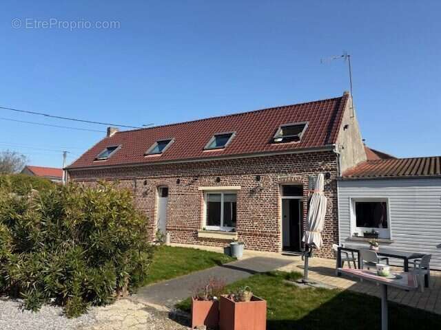 Maison à SERANVILLERS-FORENVILLE