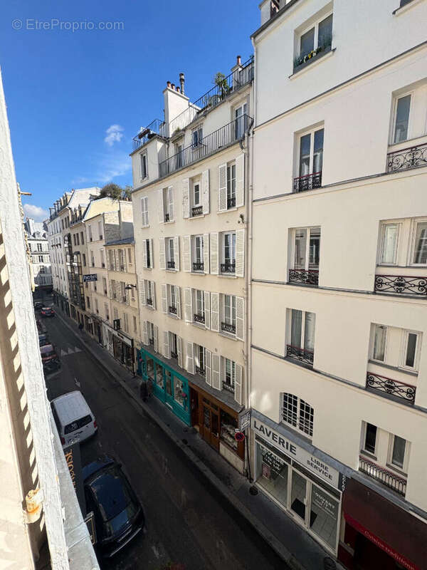 Appartement à PARIS-7E