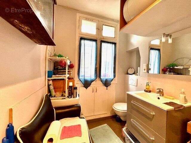 Appartement à PARIS-7E
