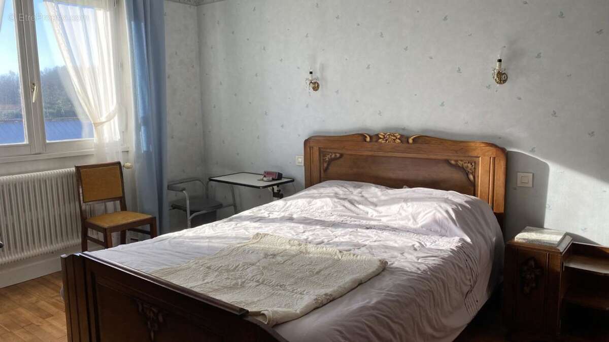 Maison à ROUMAZIERES-LOUBERT