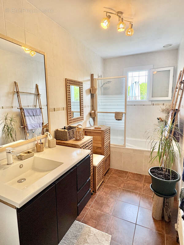 Jolie maison avec jardin 1010m2 au coeur d'un village très recherché - photo 21