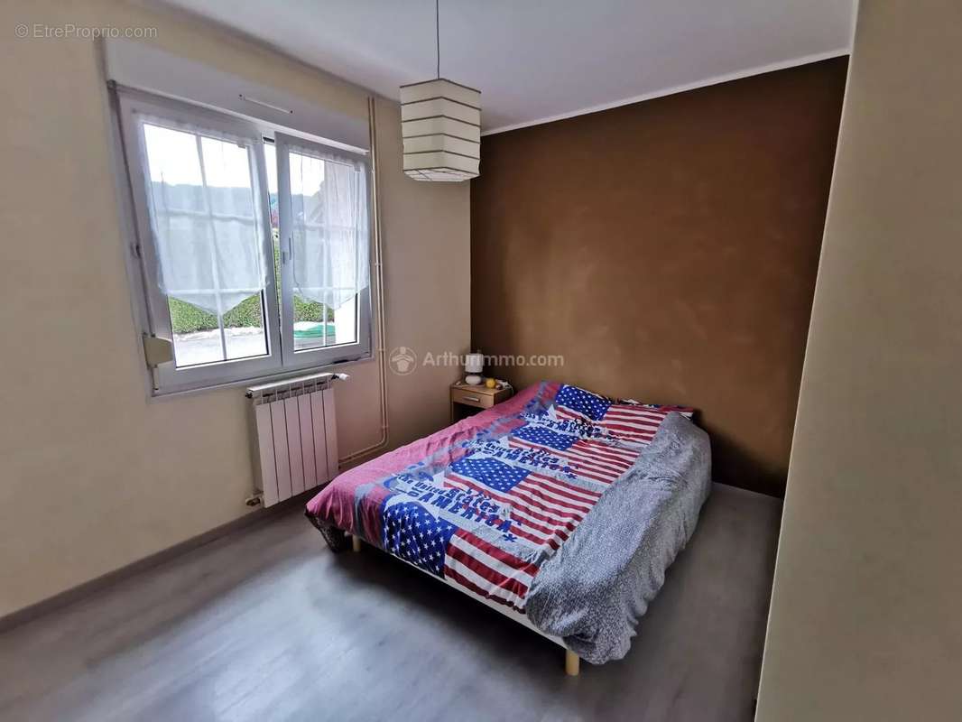 Maison à MONT-LES-NEUFCHATEAU