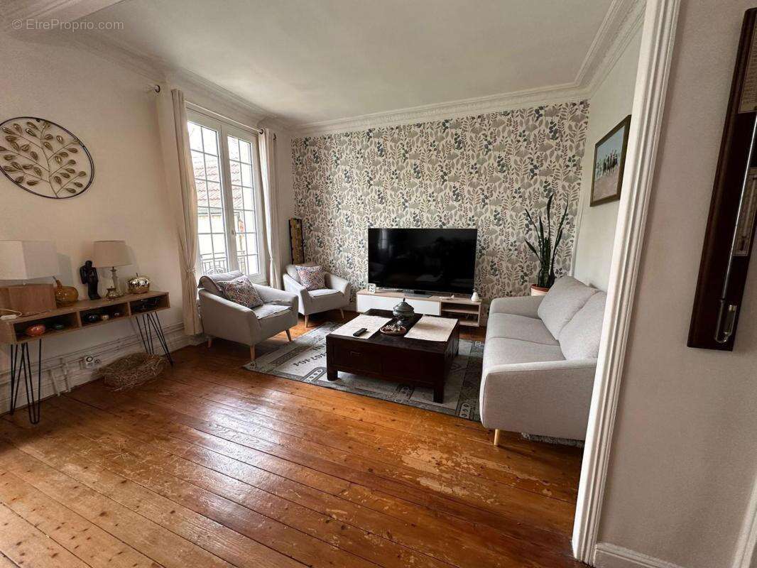 Maison à LE PERREUX-SUR-MARNE