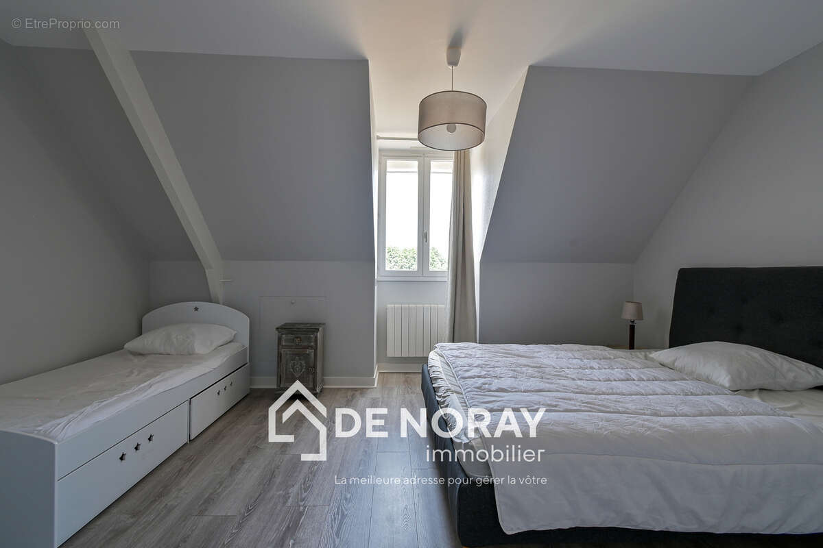 Propriété de 3 maisons + espace équestre sur 3,5 hectares - photo 14