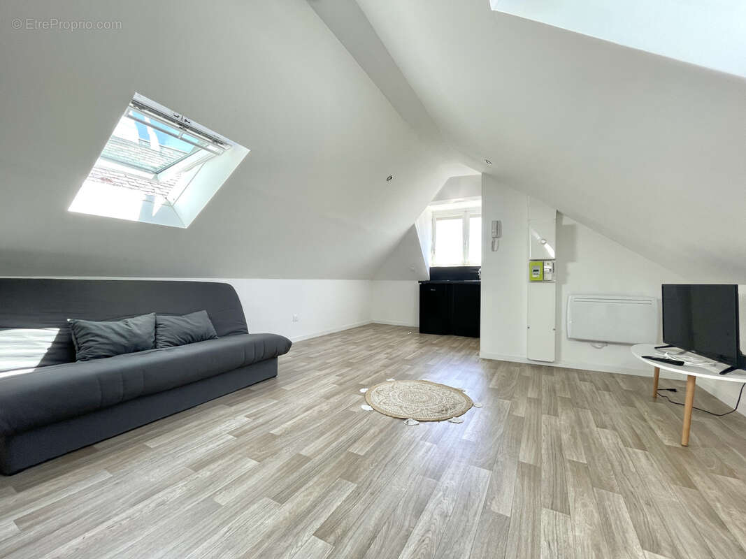 Immeuble comprenant 4 logements rénovés - photo 4