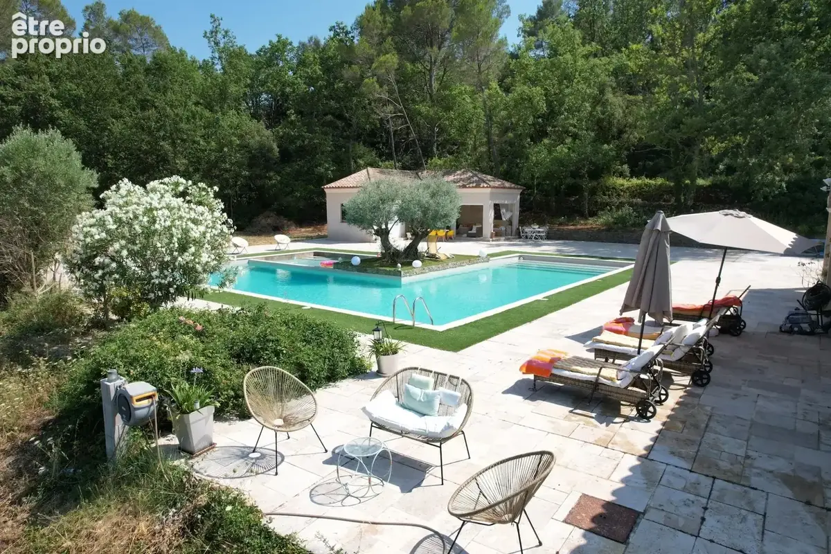 Villa d’exception en Provence - Élégance, espace et art de vivre - photo 3
