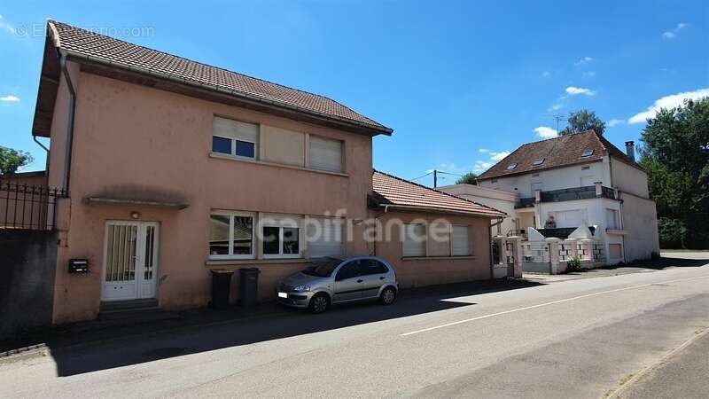 Dpt Haute-Saône (70), à vendre proche de LUXEUIL LES BAINS immeuble - photo 4