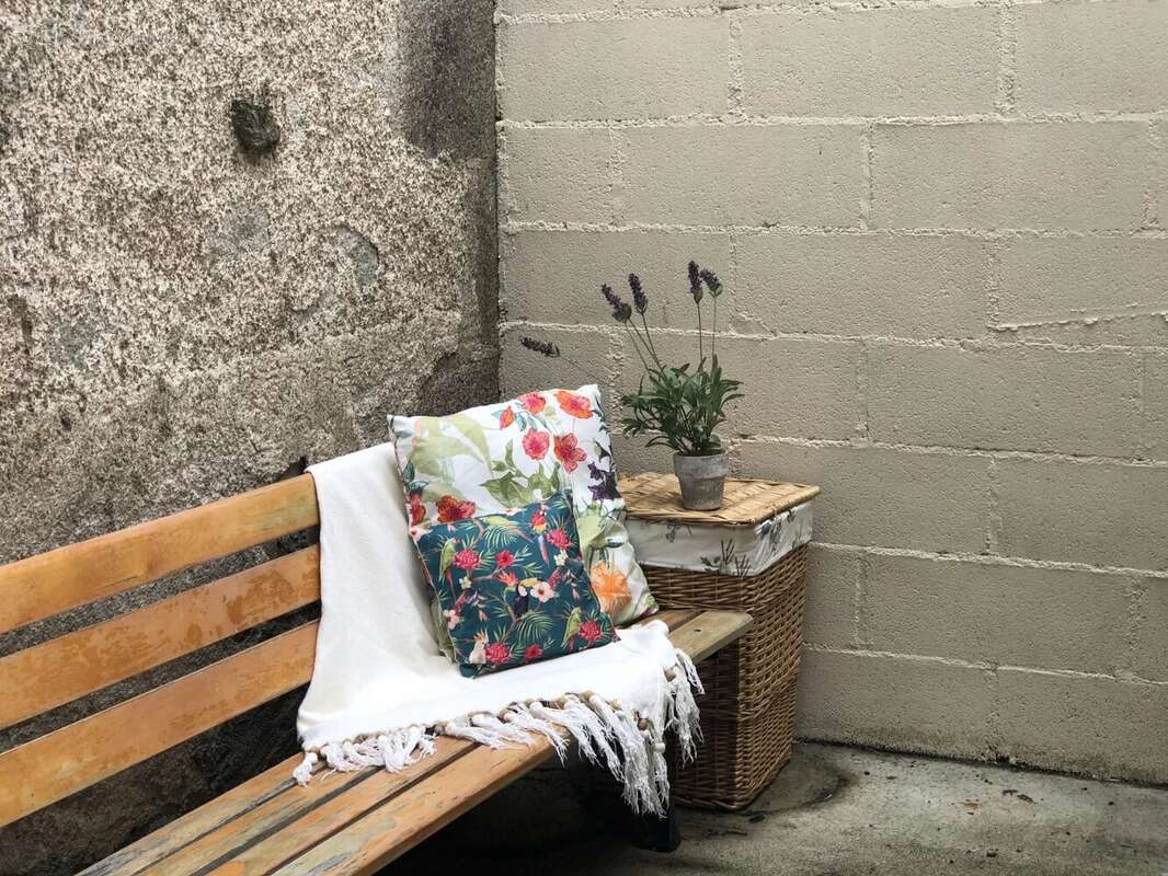 Maison à LUSSAC-LES-EGLISES