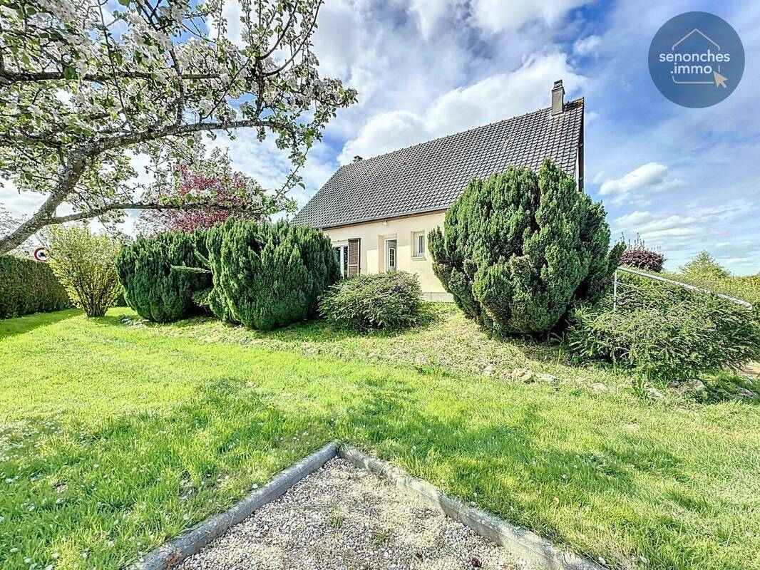 Maison à LA LOUPE