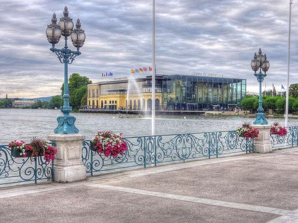 Appartement à ENGHIEN-LES-BAINS