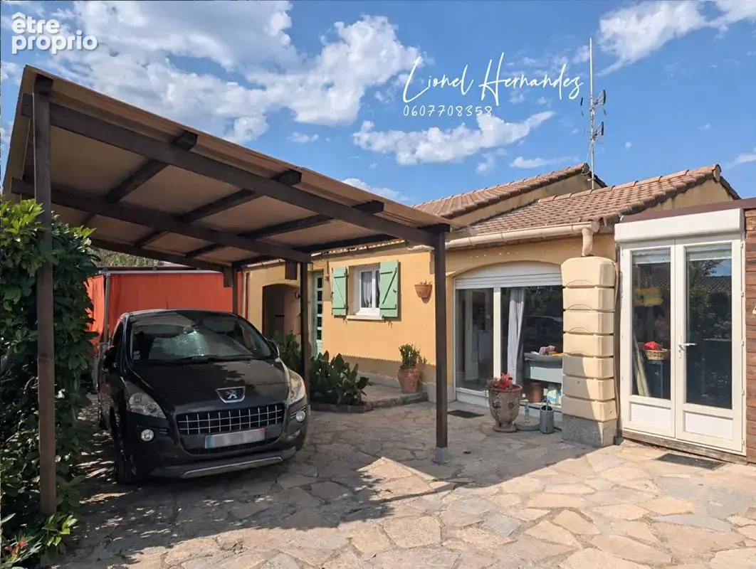 Maison individuelle de plain-pied avec piscine et terrain clos de 558m² - photo 15
