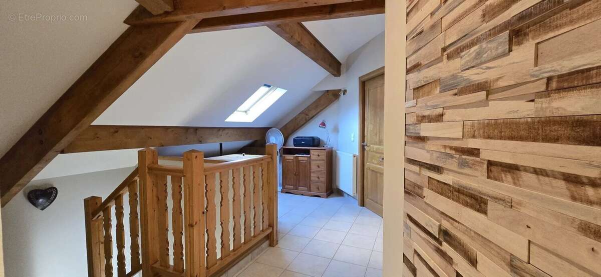 Maison à CHALLES-LES-EAUX