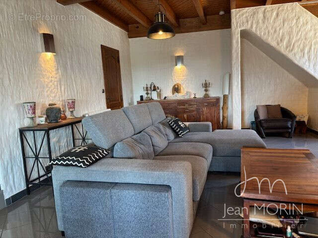 Maison à SAINT-PERAY