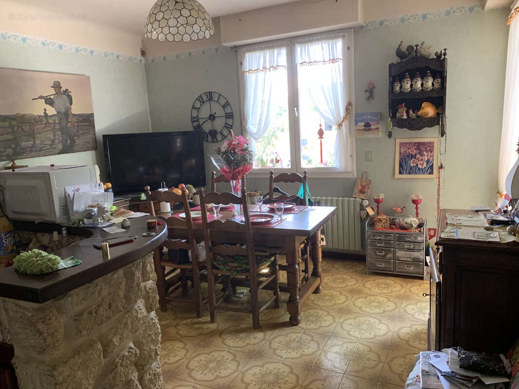 AVIGNON : Grande maison familiale - photo 3