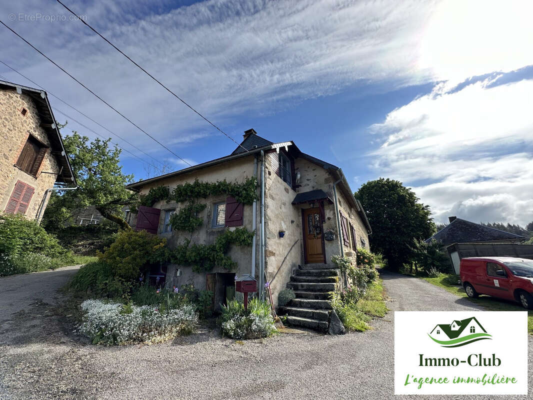 Maison à ARLEUF
