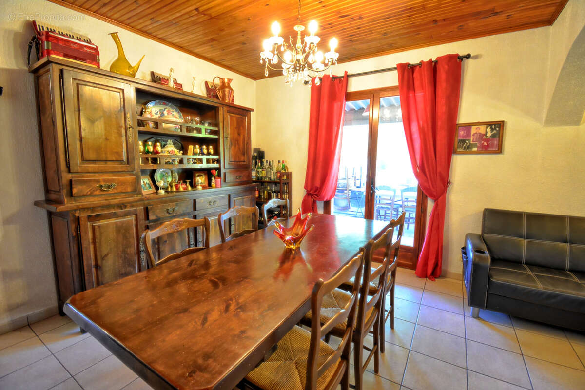 Maison à MOUANS-SARTOUX