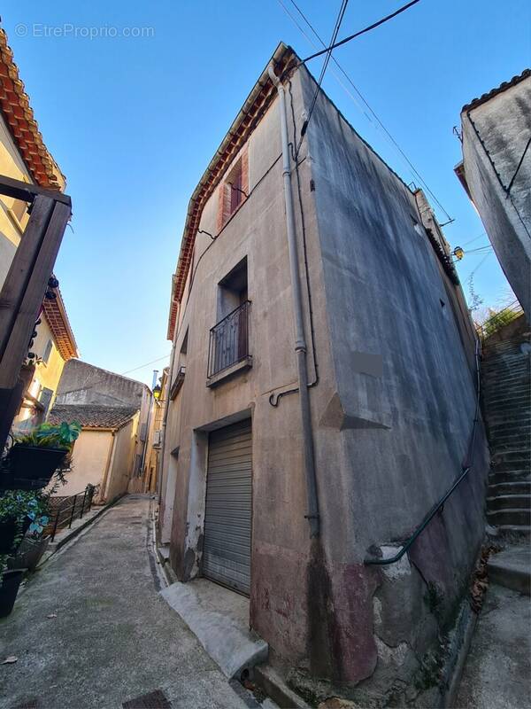 Maison à CESSENON-SUR-ORB