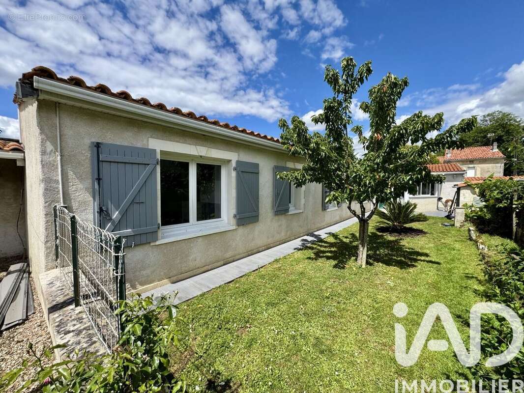 Photo 4 - Maison à CHATEAUNEUF-SUR-CHARENTE