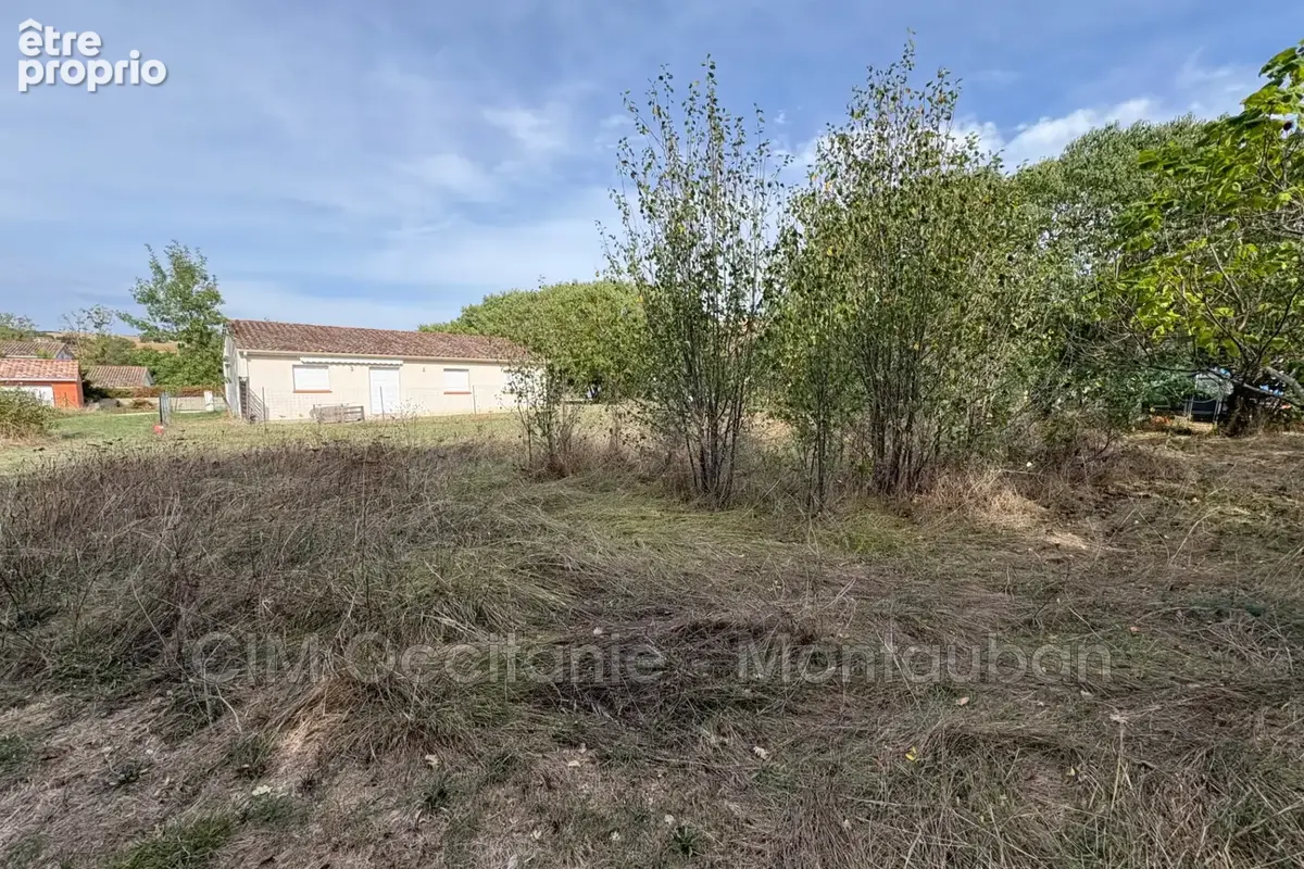 Terrain 661 m² à vendre à Saint-Nauphary (82370) - photo 3