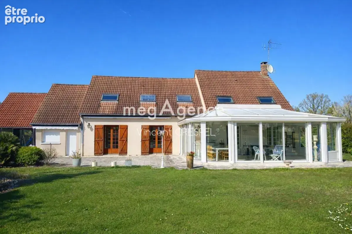 Maison sur La Flèche (72200) – 283 m² – Jardin 1900 m² – Aucun travaux à prévoir - photo 2