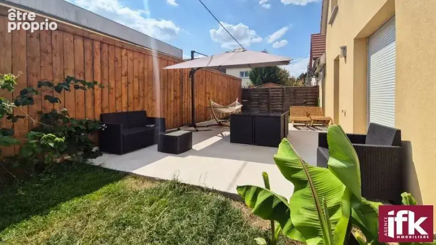 HORBOURG-WIHR : Maison de 114m² avec 4 chambres, jardin et parkings - photo 3