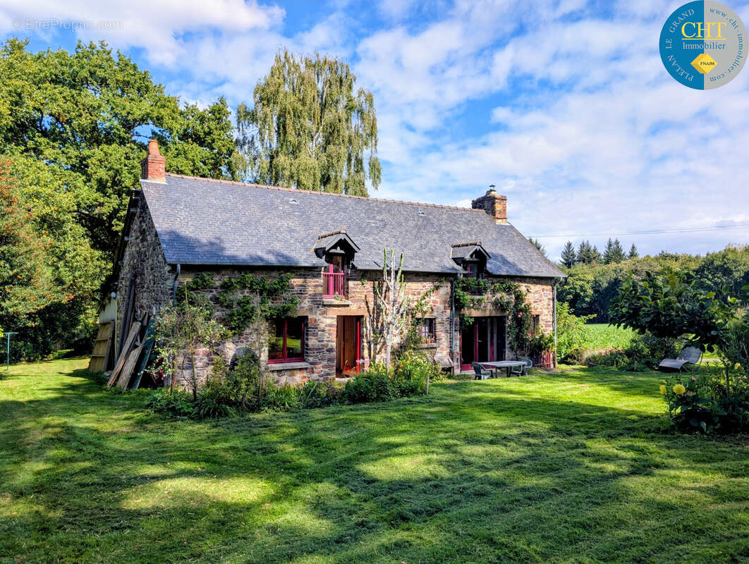 Maison à PAIMPONT