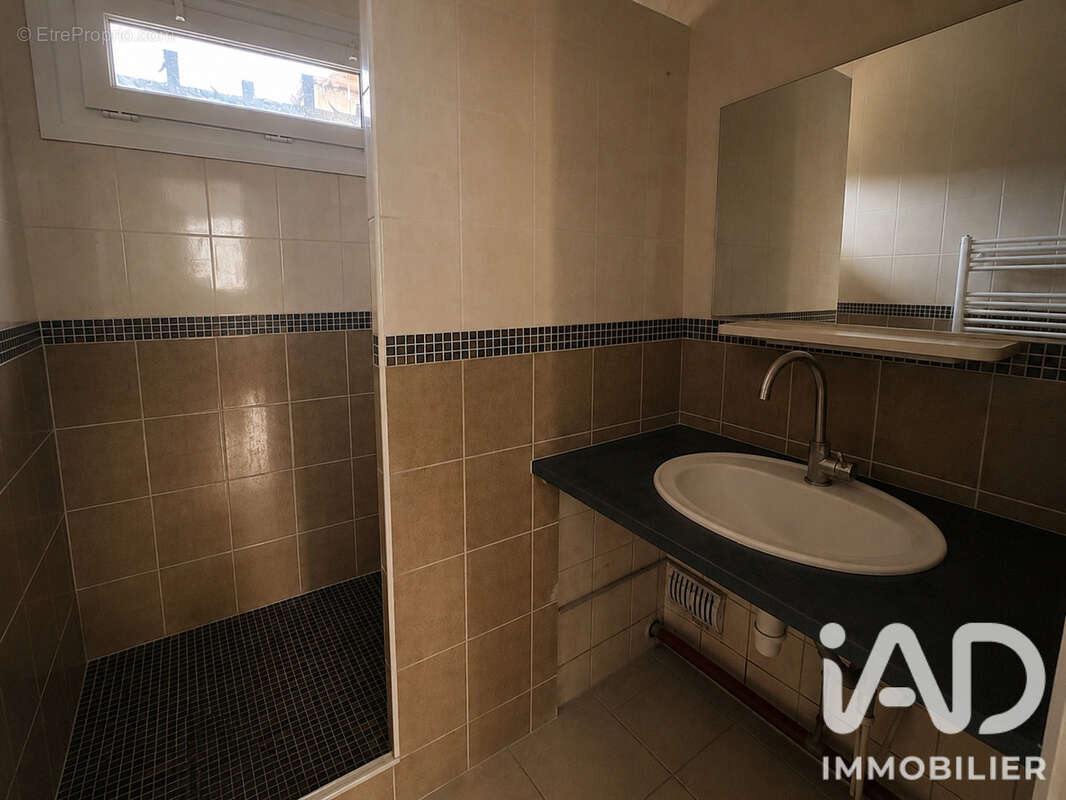 Maison 91 m² à Luce  - photo 5