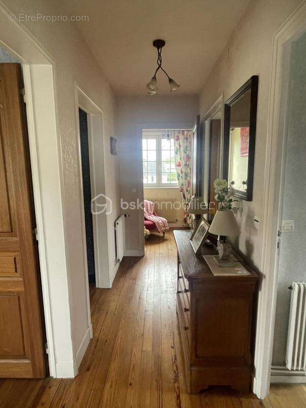 Belle maison familiale de 143 m² - photo 6