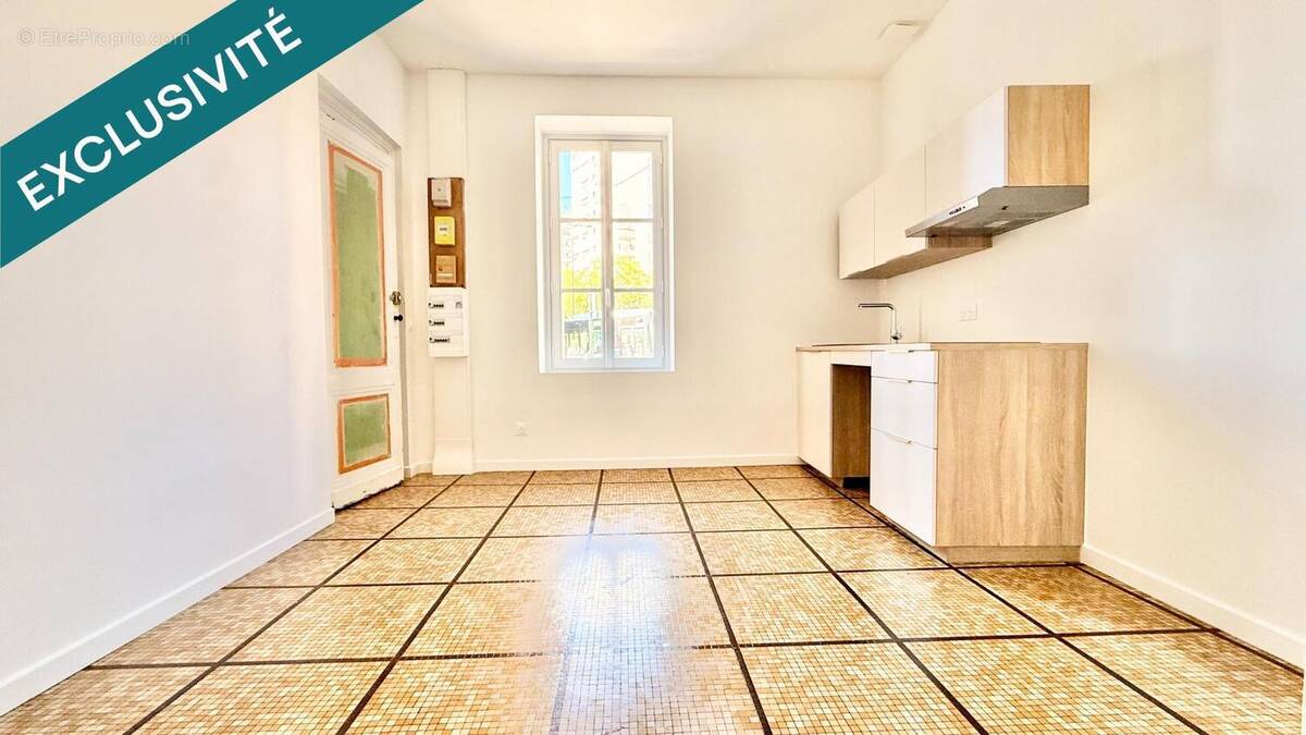 Photo 1 - Appartement à BORDEAUX