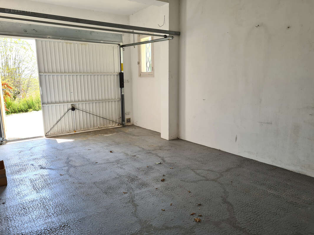 Maison à SAINT-VALLIER-DE-THIEY