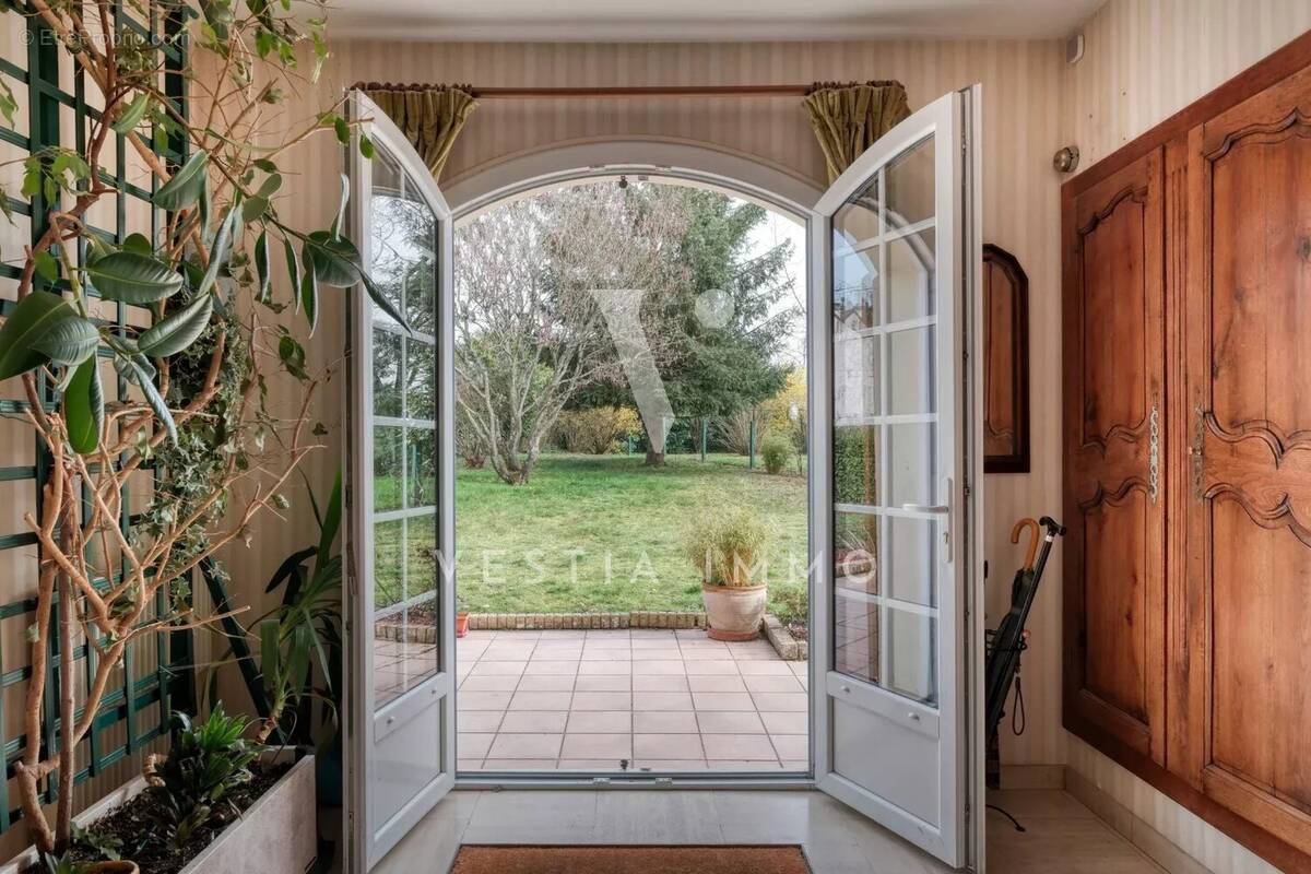 Maison à DOURDAN