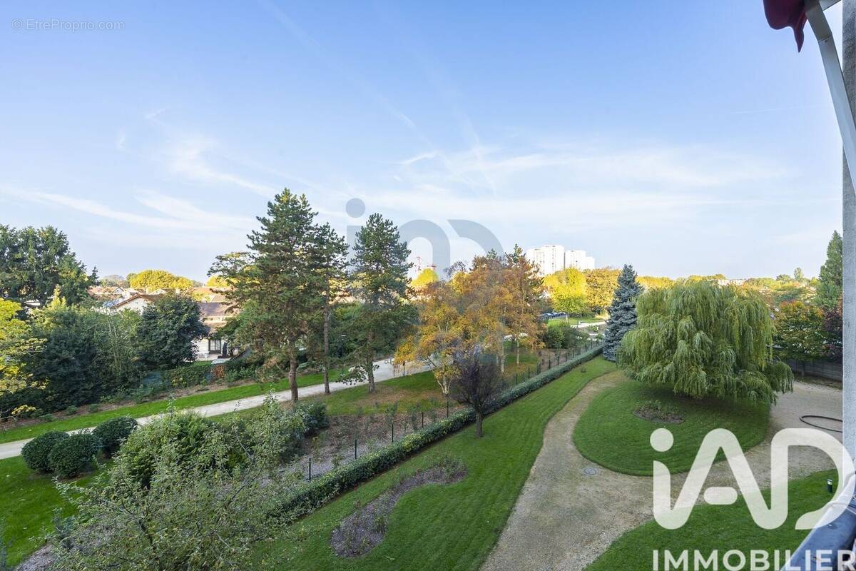 Photo 1 - Appartement à L'HAY-LES-ROSES