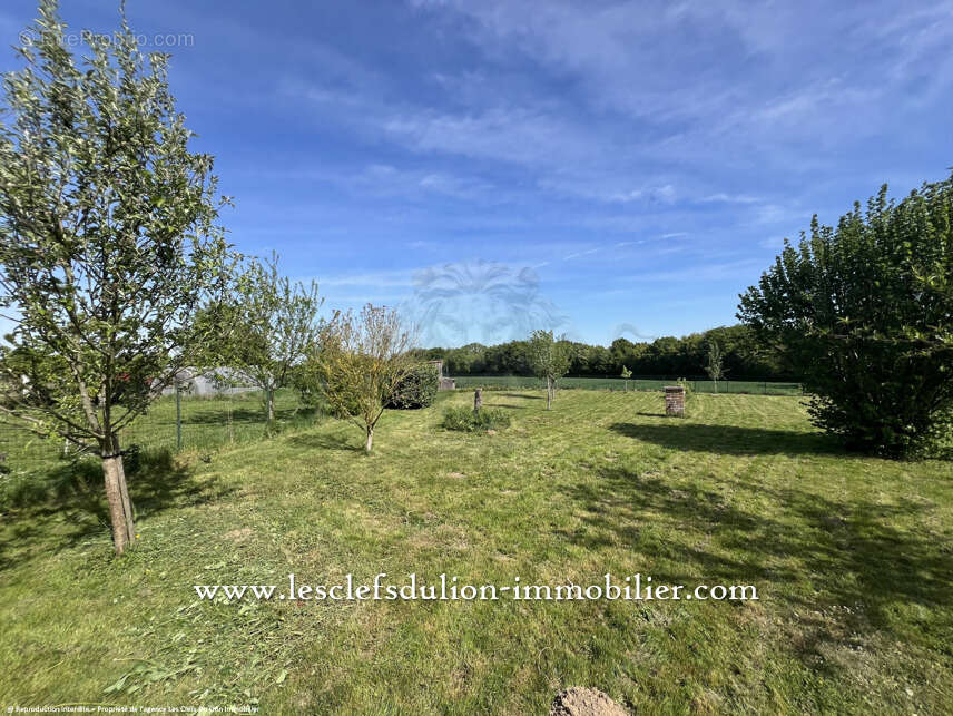 Maison 178 m² à Moret-Sur-Loing  - photo 2