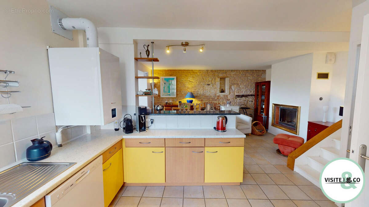 Maison à SAINT-MARTIN-DE-FONTENAY