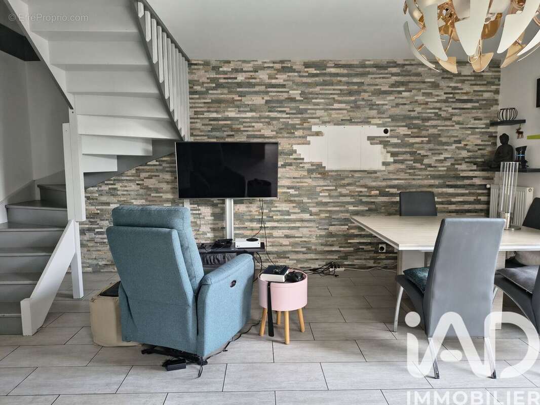 Photo 5 - Maison à BALLAINVILLIERS