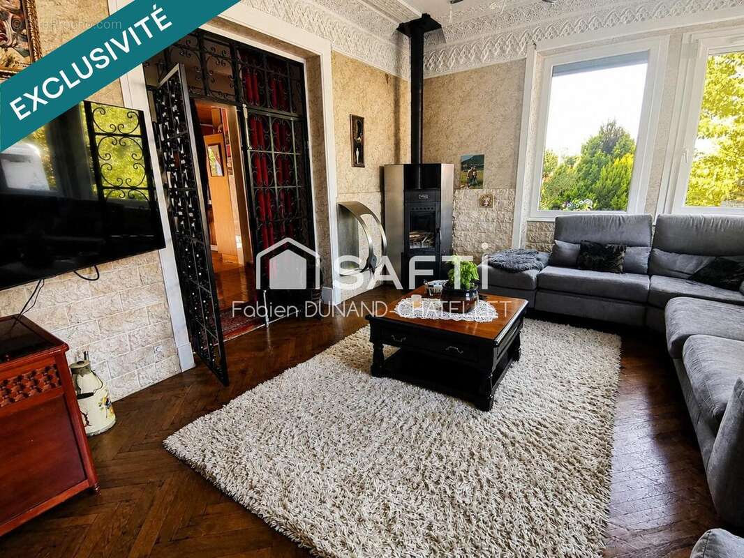 Maison 181 m² à Vezeronce-Curtin  - photo 6