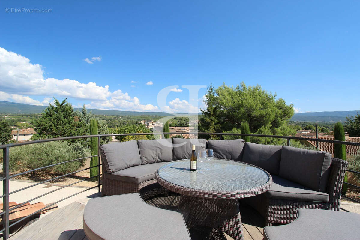 Maison 264 m² à Mormoiron  - photo 9