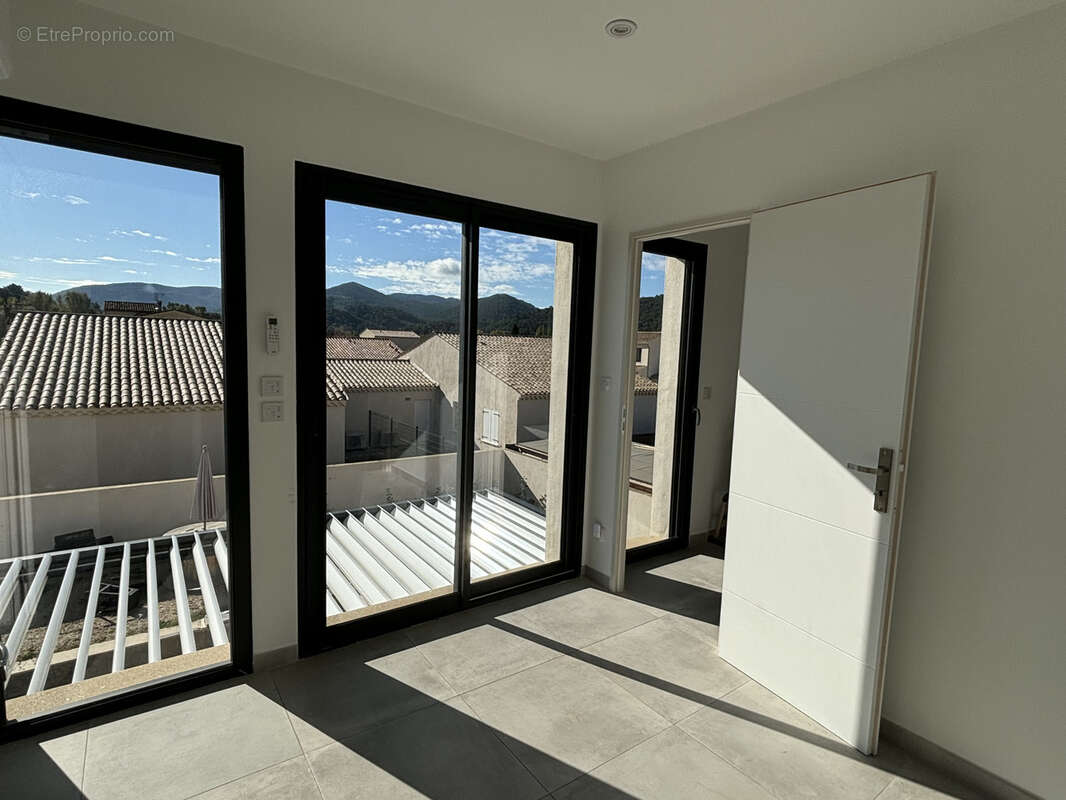 Maison à VAISON-LA-ROMAINE