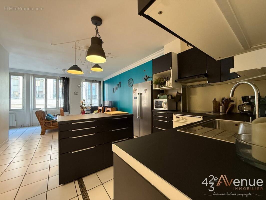 Appartement à SAINT-ETIENNE