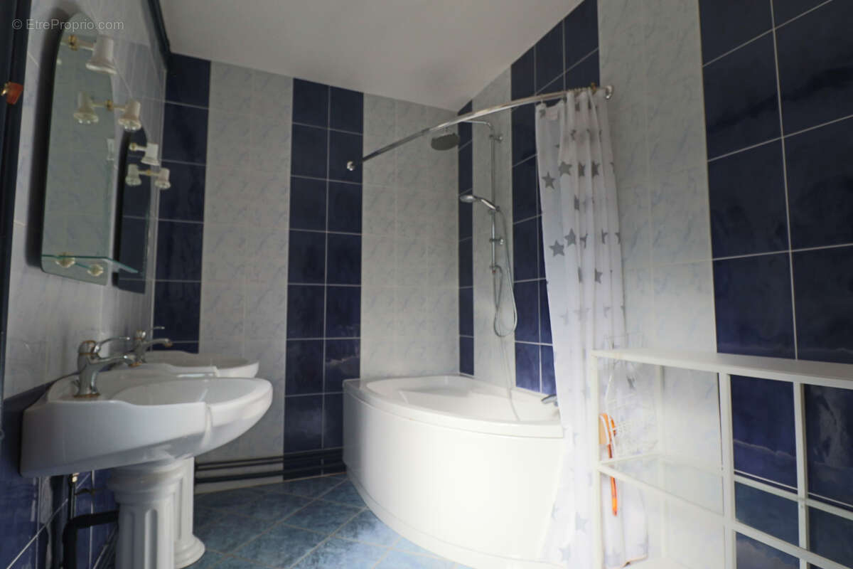 Appartement à LA BOURBOULE