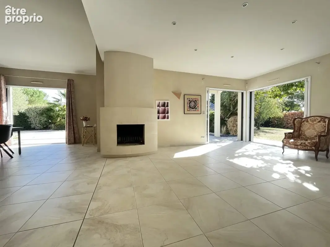 Maison 7 pièces 225 m² à vendre à Cholet (49300) - photo 4